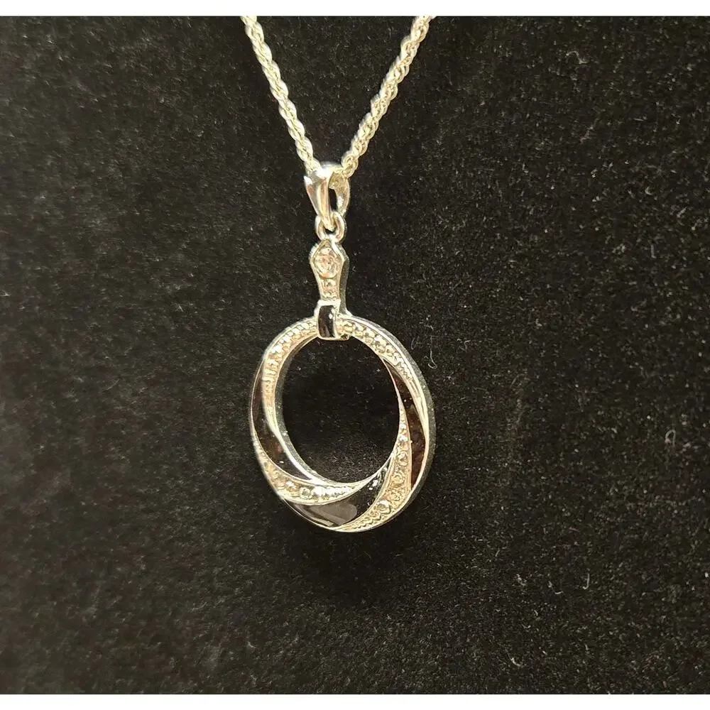 Avon 3 pc set Necklace Earrings Ring Black Silver Tone Classic Style NEW - Picture 6 of 10